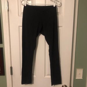 Black size L motherhood maternity leggings